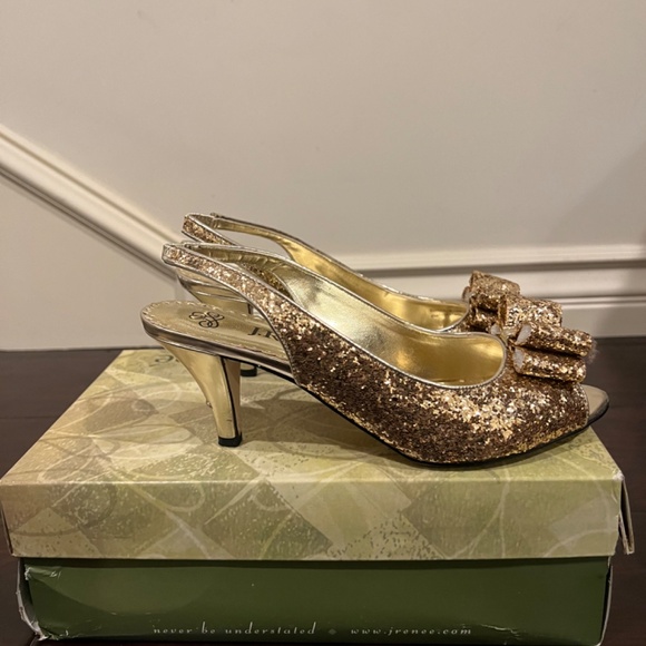 J.Renee Gold Glitter Bow Heels - Picture 4 of 5